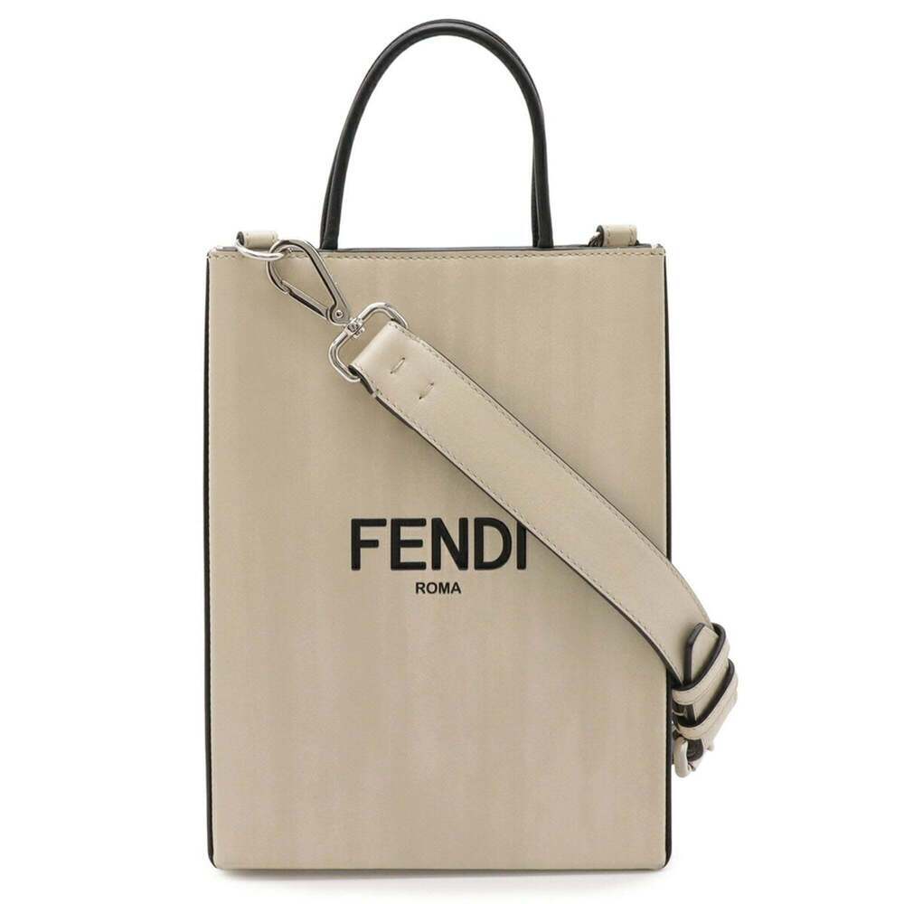 FENDI Black Leather Shoulder Bag